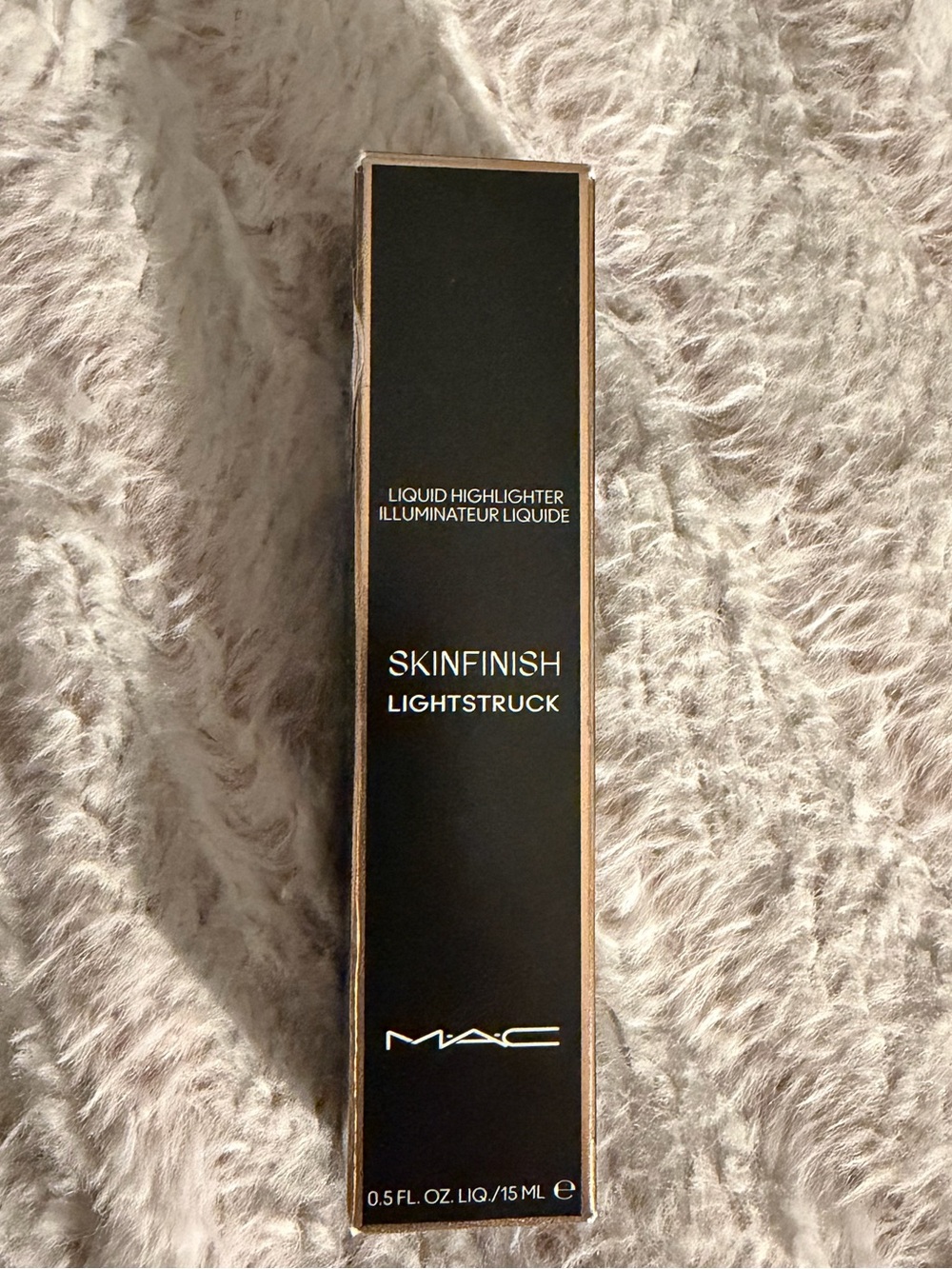 MAC Cosmetics Skinfinish Lightstruck Liquid Highlighter